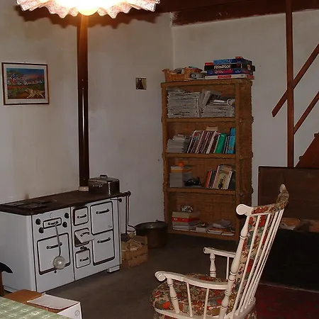 Medieval Village Bed & Breakfast Ne