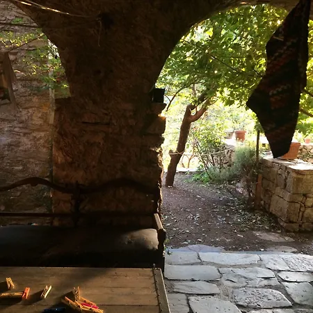 Medieval Village Rural Couette-café Ne
