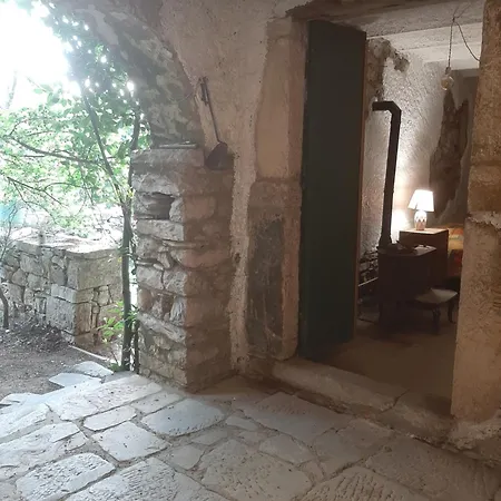 Medieval Village Rural Couette-café Ne