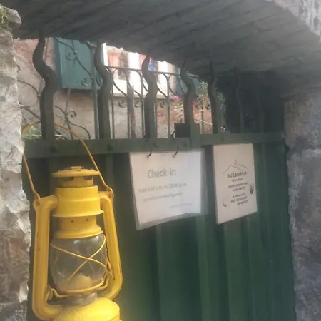 Medieval Village Frühstückspension 3*