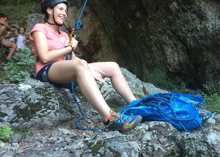 Medieval Village Bed and Breakfast Ne