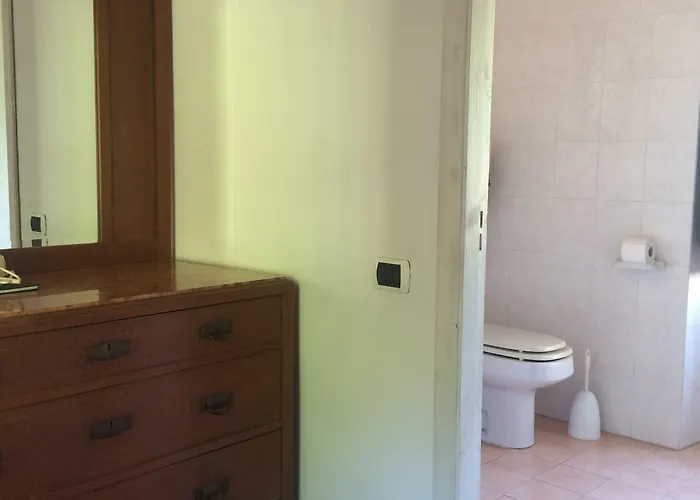 Medieval Village Bed & Breakfast 3*