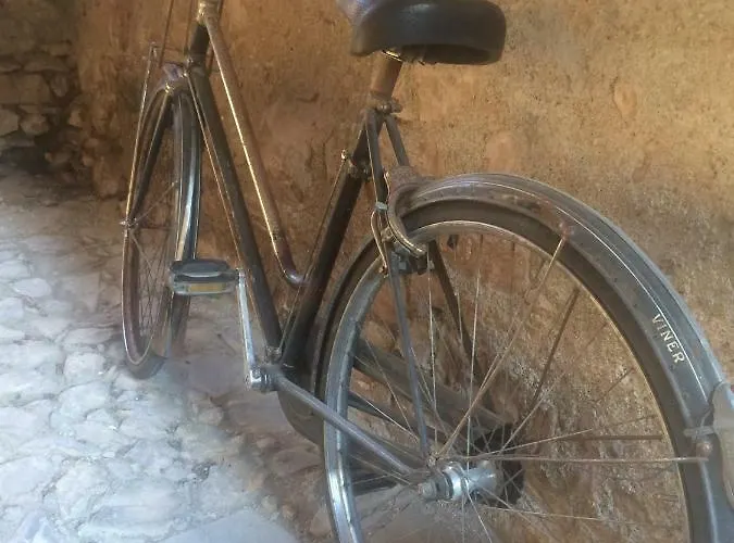 Bed and Breakfast Medieval Village 3*